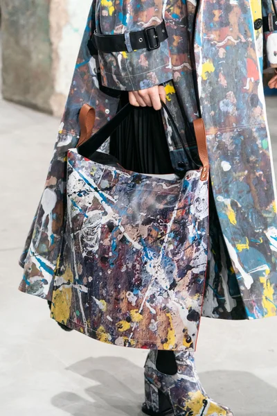 Look 43
